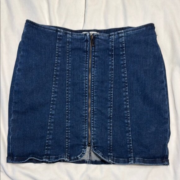 WE THE FREE Layla Denim Mini Skirt - Picture 1 of 9